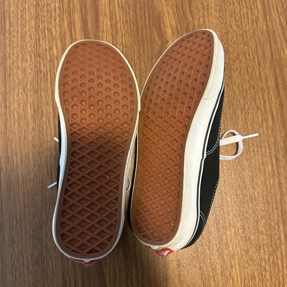 Authentic Vans - Picture 5 of 8